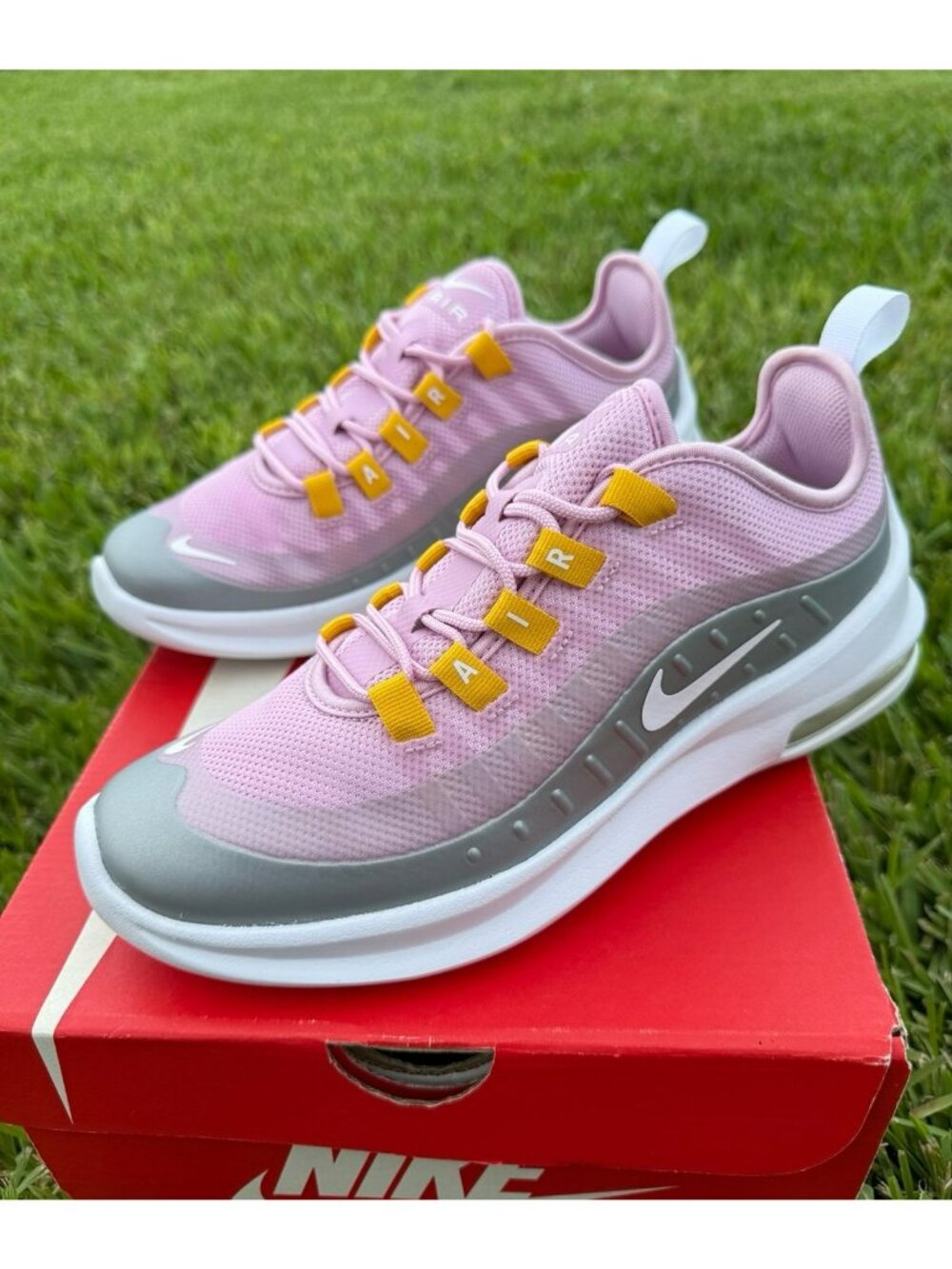 7.5 WOMEN’S NIKE AIR MAX AXIS PINK / SILVER AH5222-604 RUNNING SNEAKERS